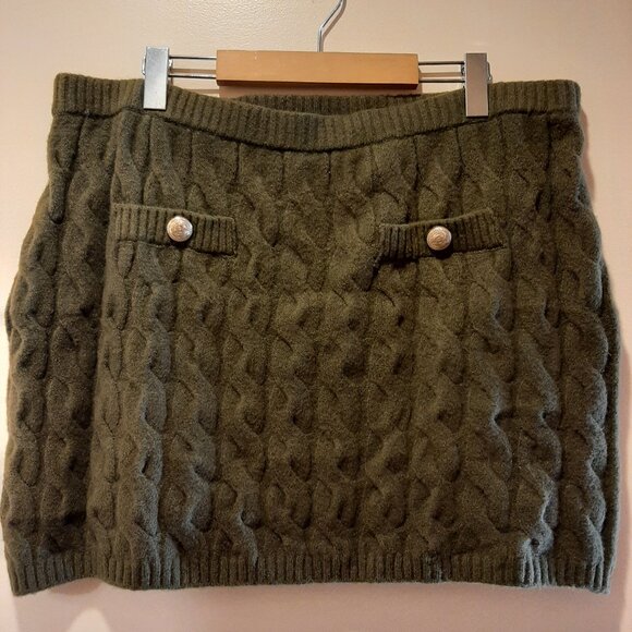 H&M green khaki skirt - Picture 1 of 4